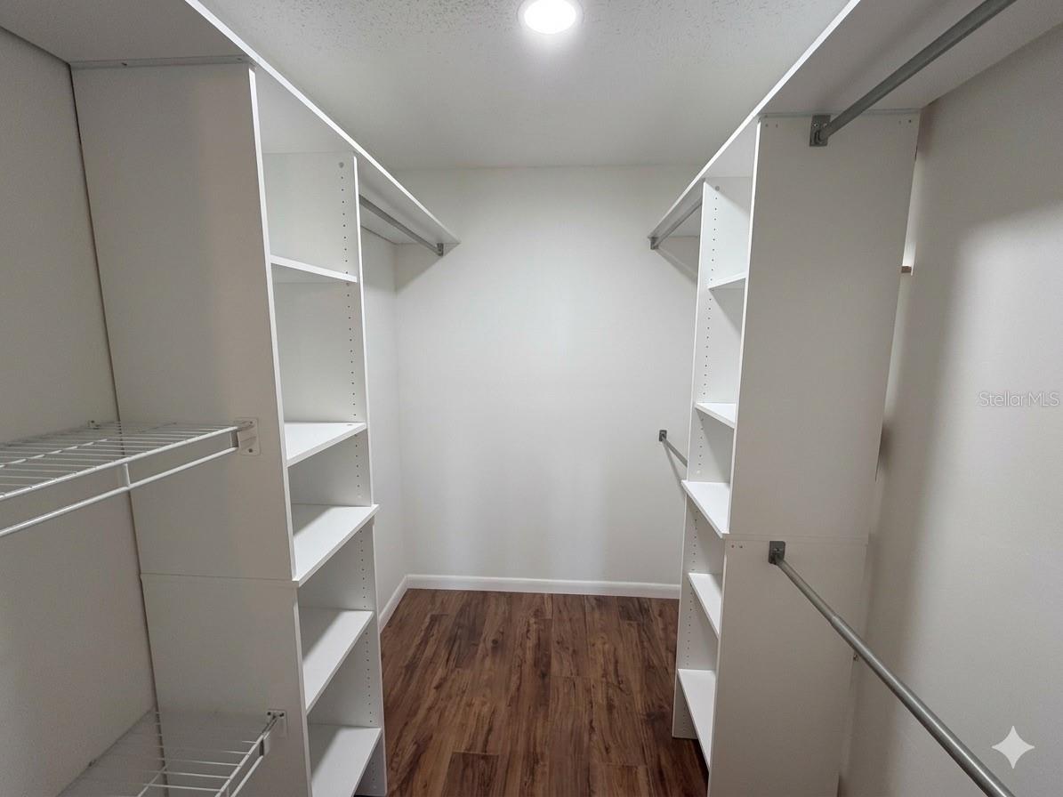 Image 19 of 30 For 804 Palm Harbor Court