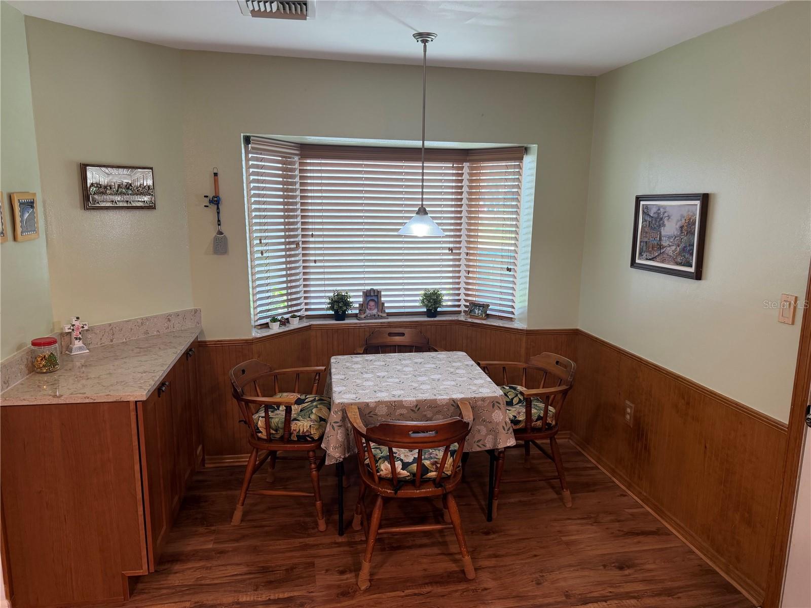 Image 8 of 30 For 804 Palm Harbor Court