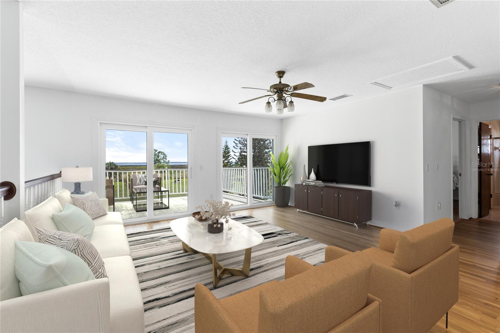 Image 21 of 44 For 3480 Lakeshore Boulevard