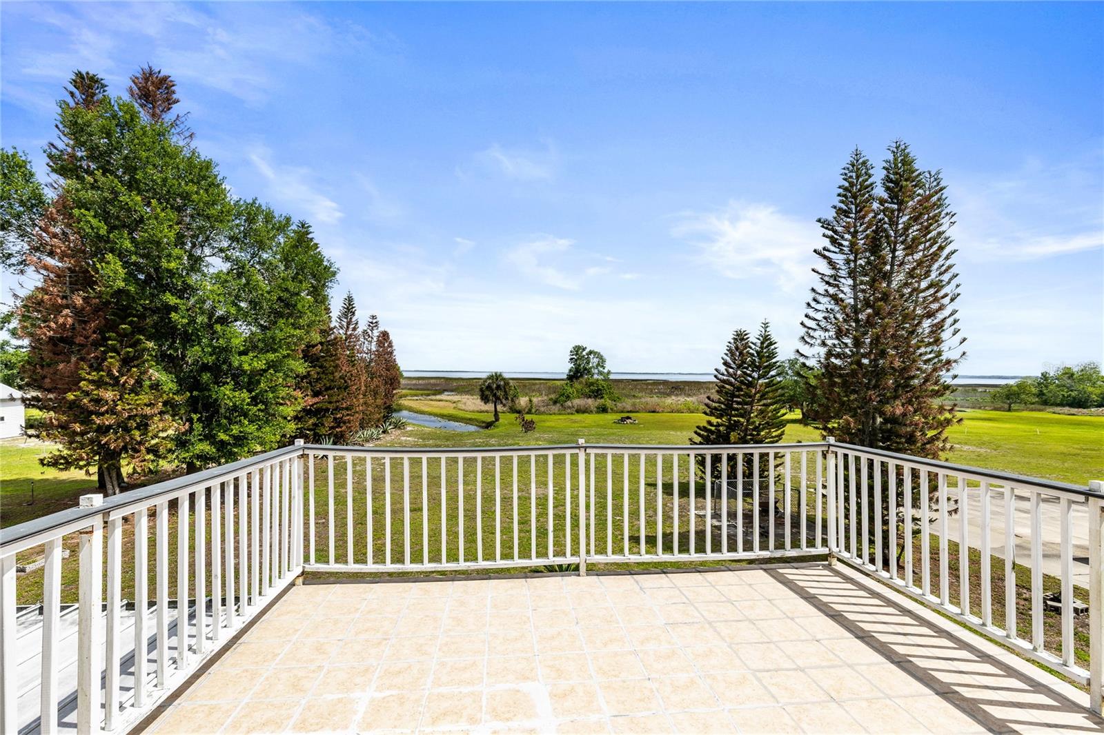 Image 25 of 44 For 3480 Lakeshore Boulevard