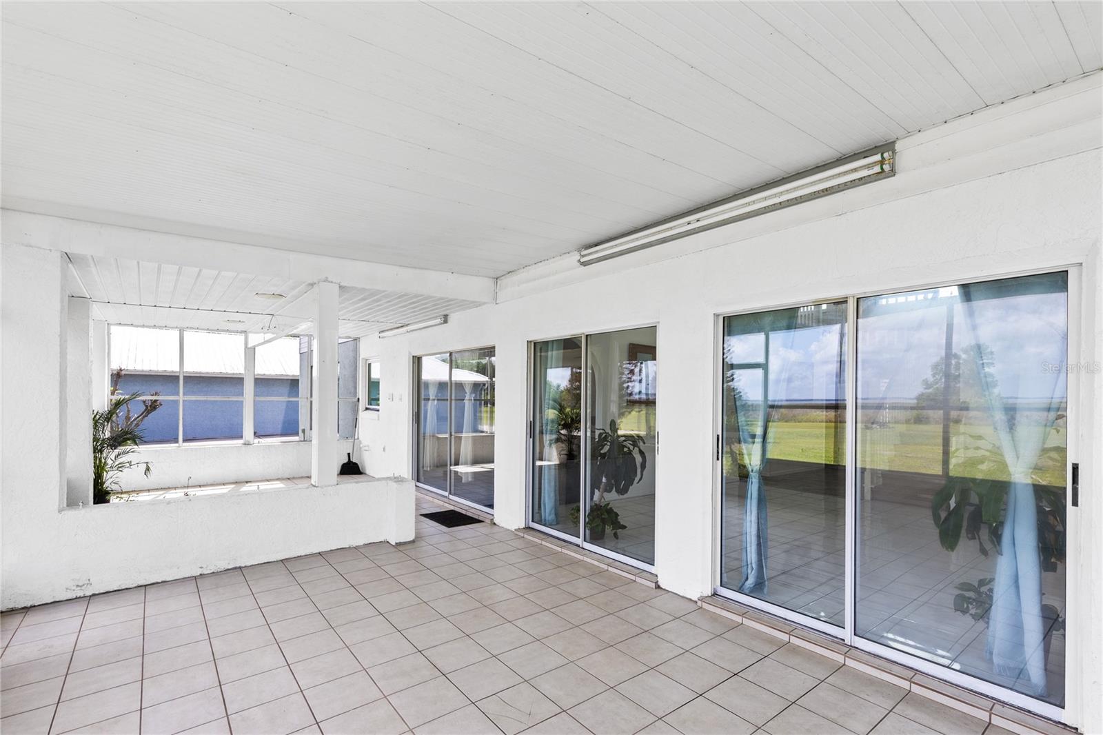 Image 34 of 44 For 3480 Lakeshore Boulevard