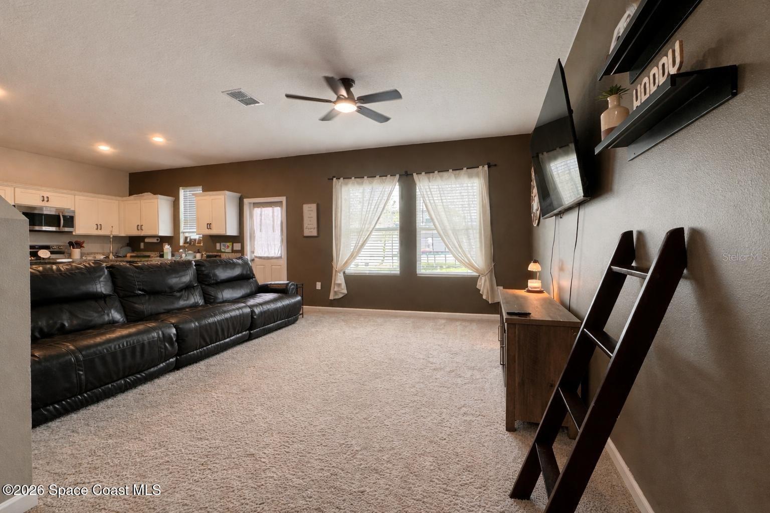 Image 13 of 24 For 2024 Hemingway Circle