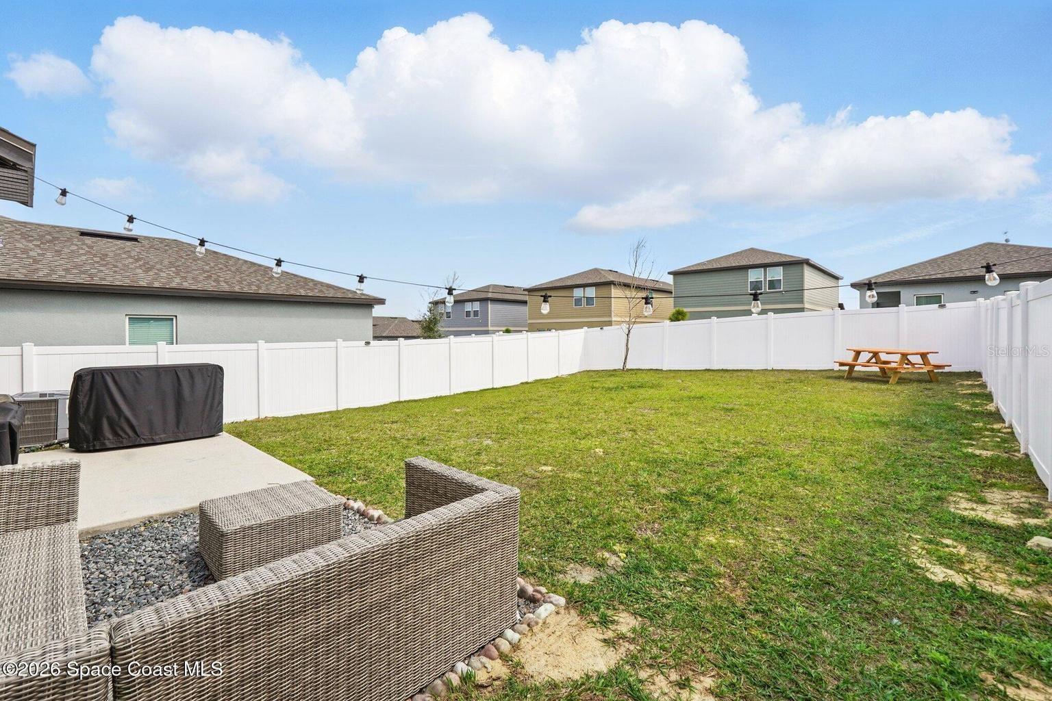 Image 19 of 24 For 2024 Hemingway Circle