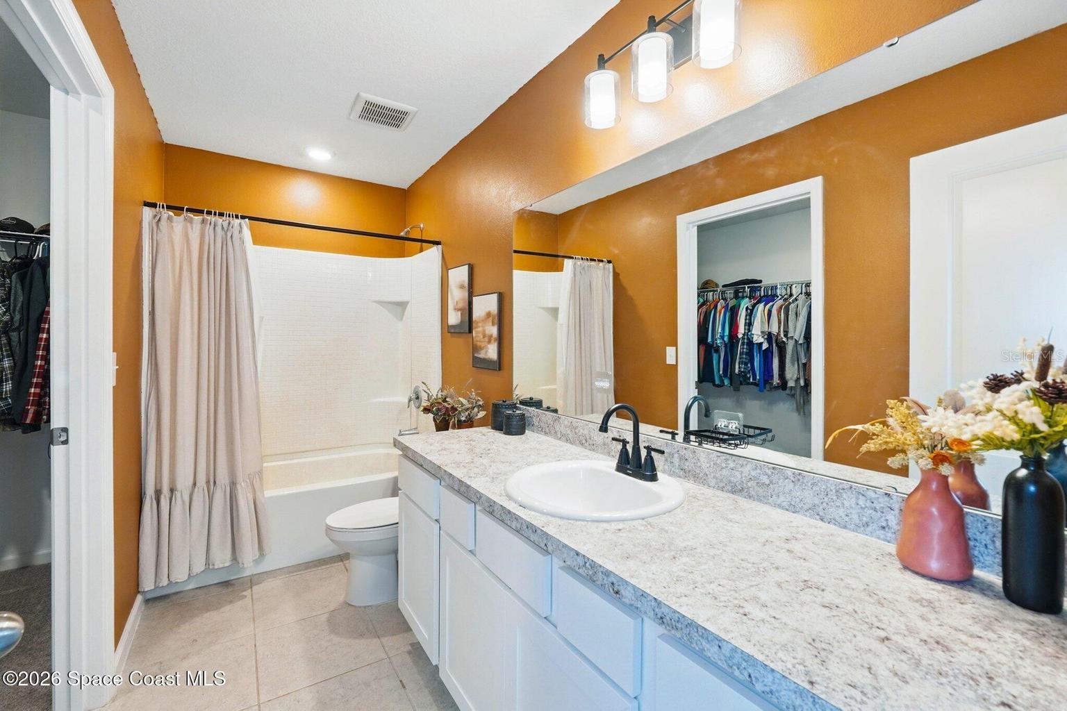 Image 8 of 24 For 2024 Hemingway Circle