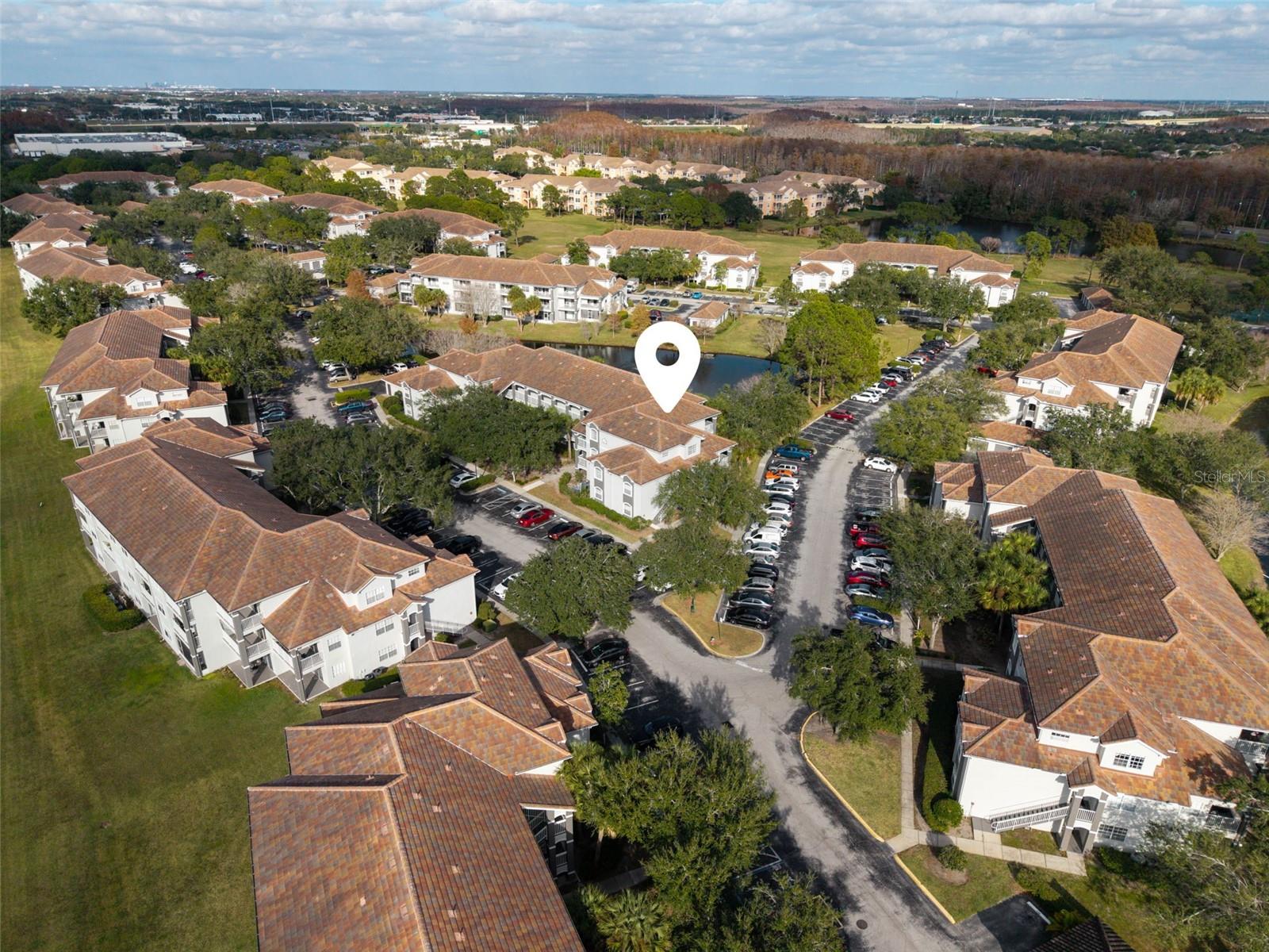 Image 4 of 80 For 13838 Fairway Island Drive 1436