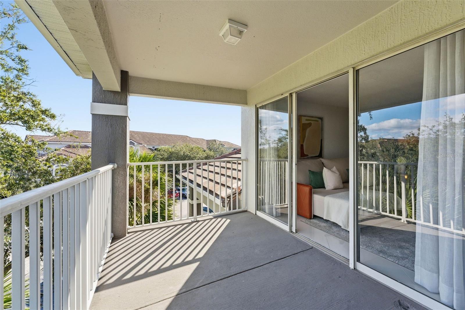 Image 48 of 80 For 13838 Fairway Island Drive 1436