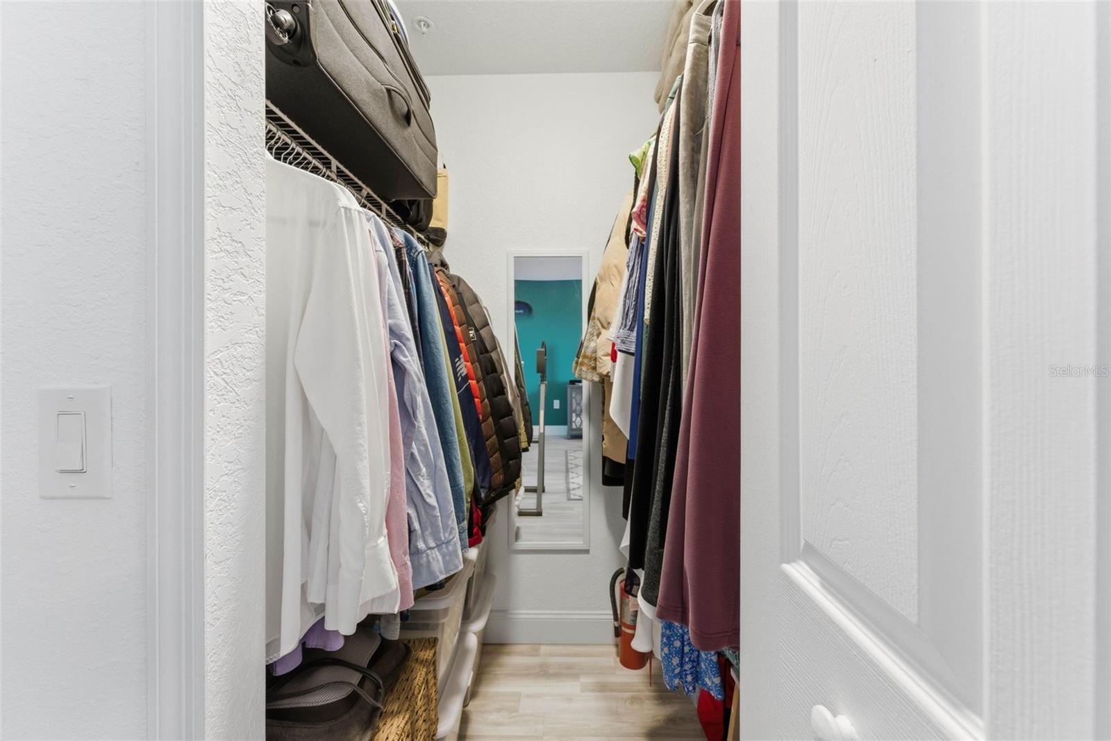 Image 56 of 80 For 13838 Fairway Island Drive 1436