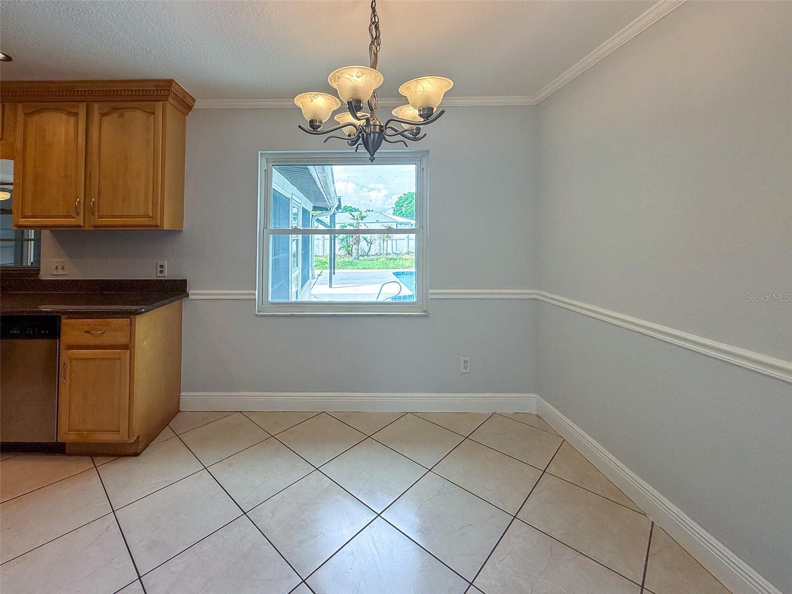 Image 7 of 31 For 1459 Oak Leaf Lane