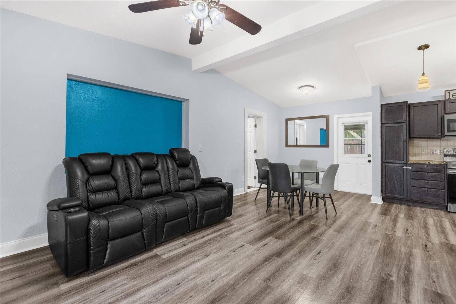 Image 2 of 20 For 1502 Daroca Drive