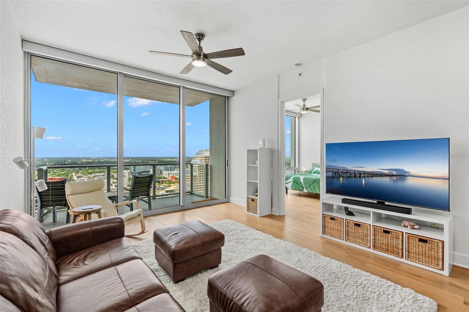 Image 18 of 66 For 150 Robinson Street 3208