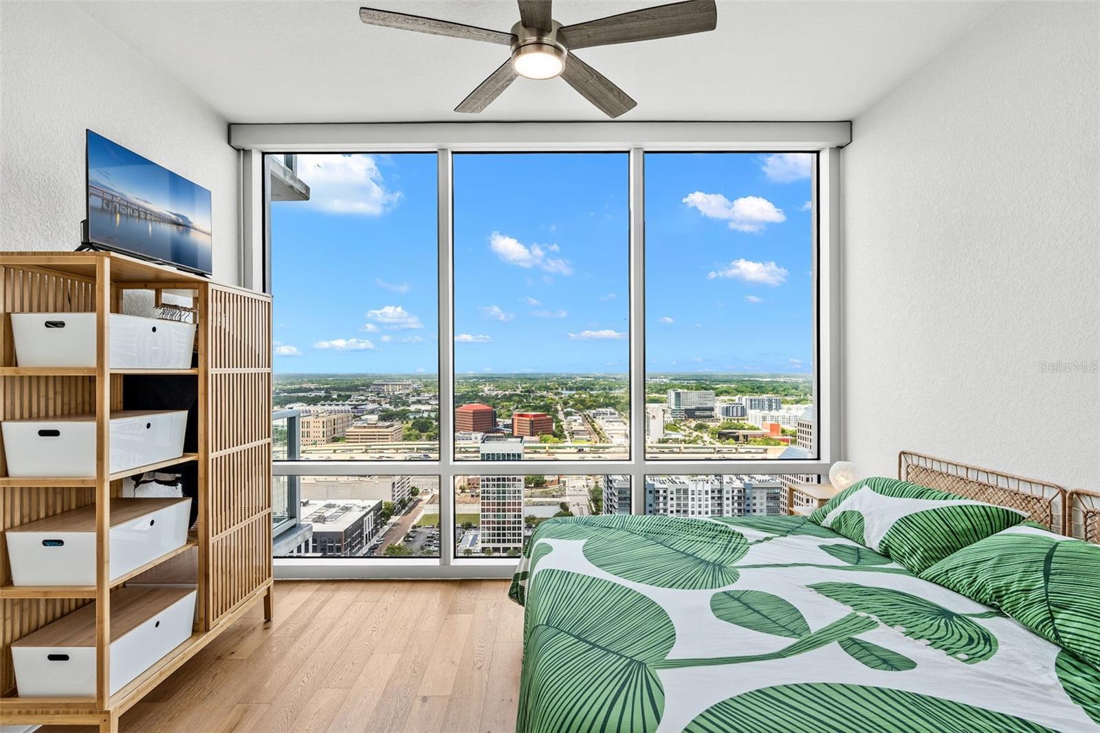 Image 24 of 66 For 150 Robinson Street 3208