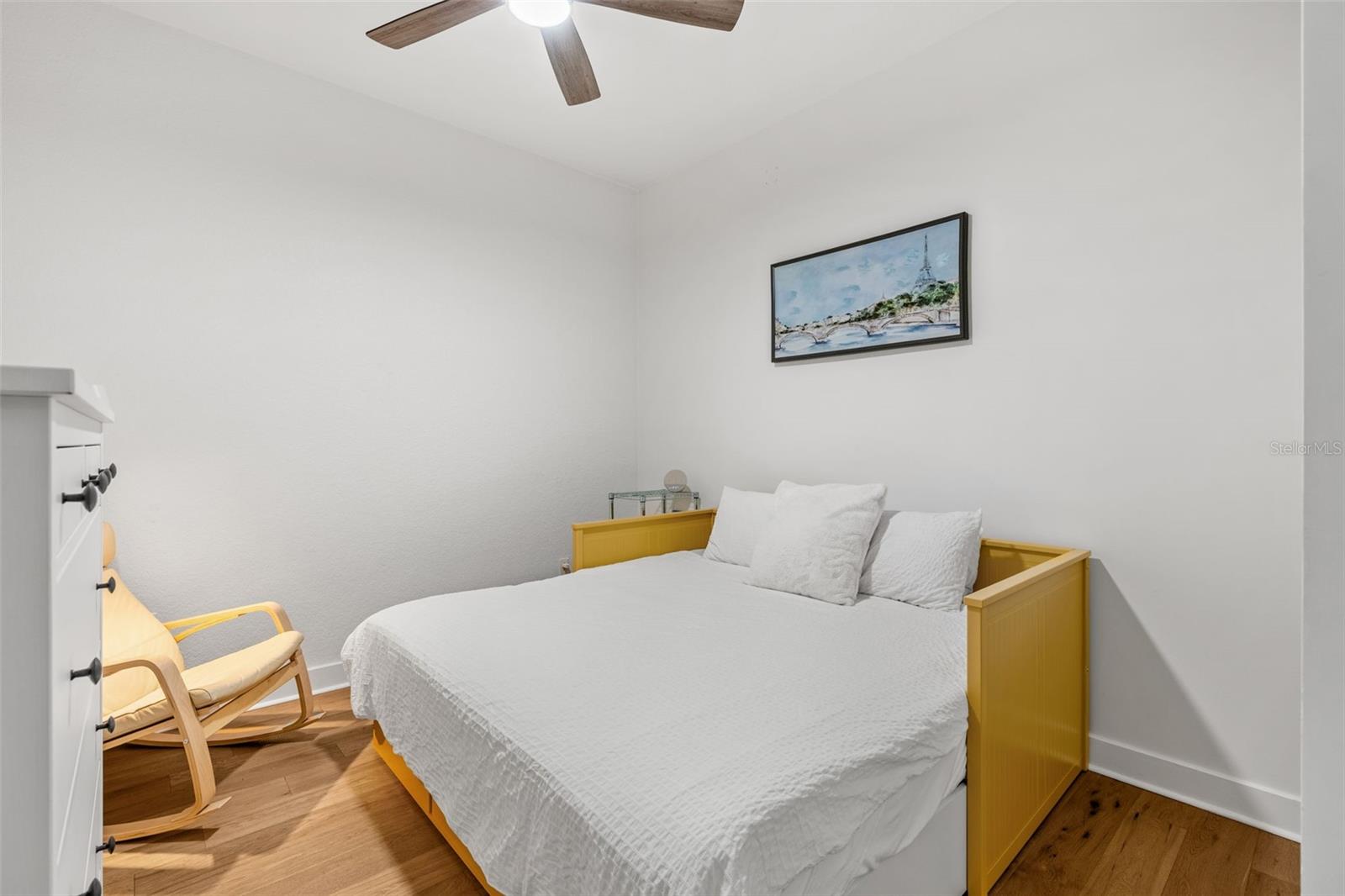 Image 28 of 66 For 150 Robinson Street 3208