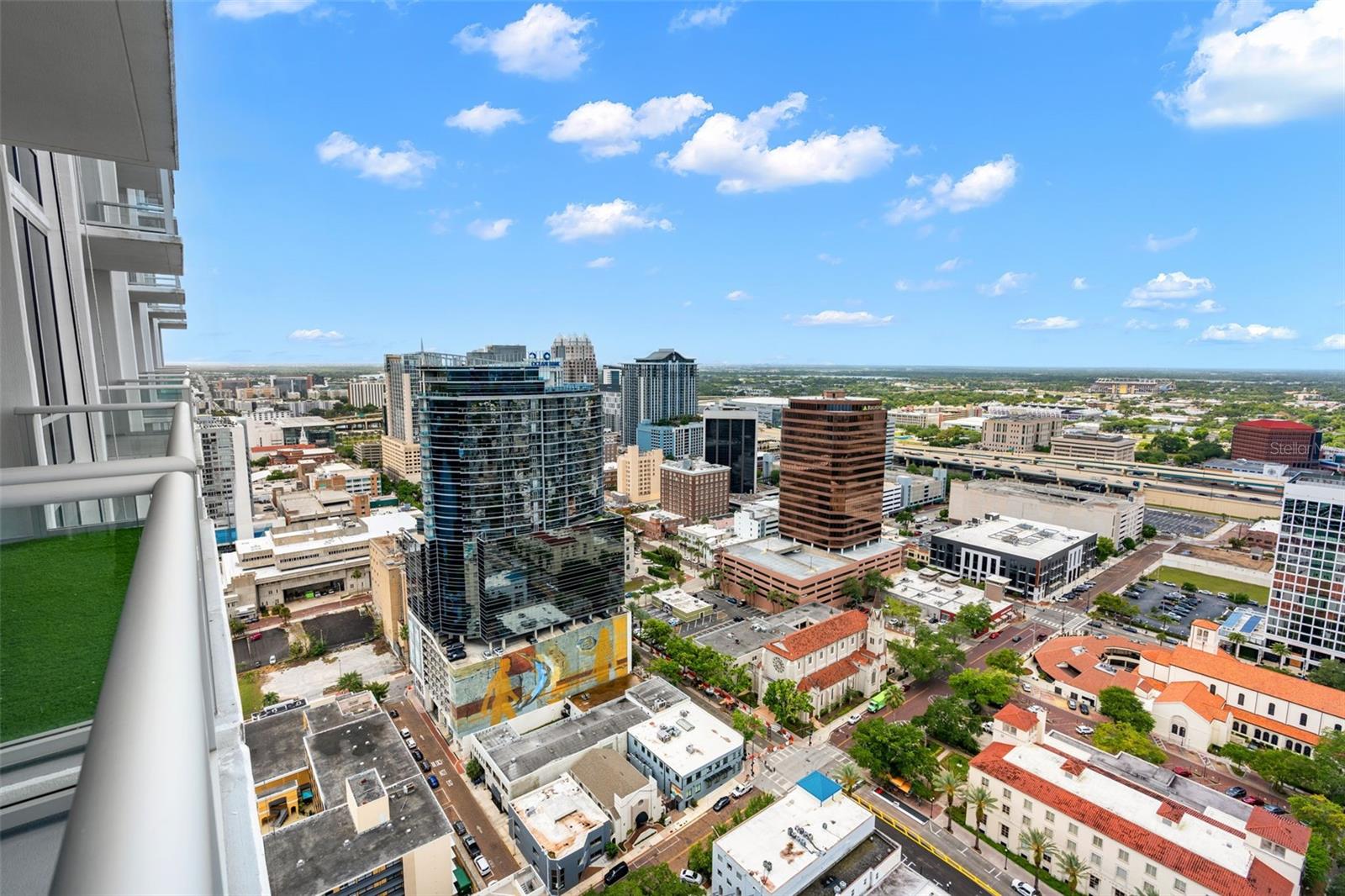 Image 35 of 66 For 150 Robinson Street 3208