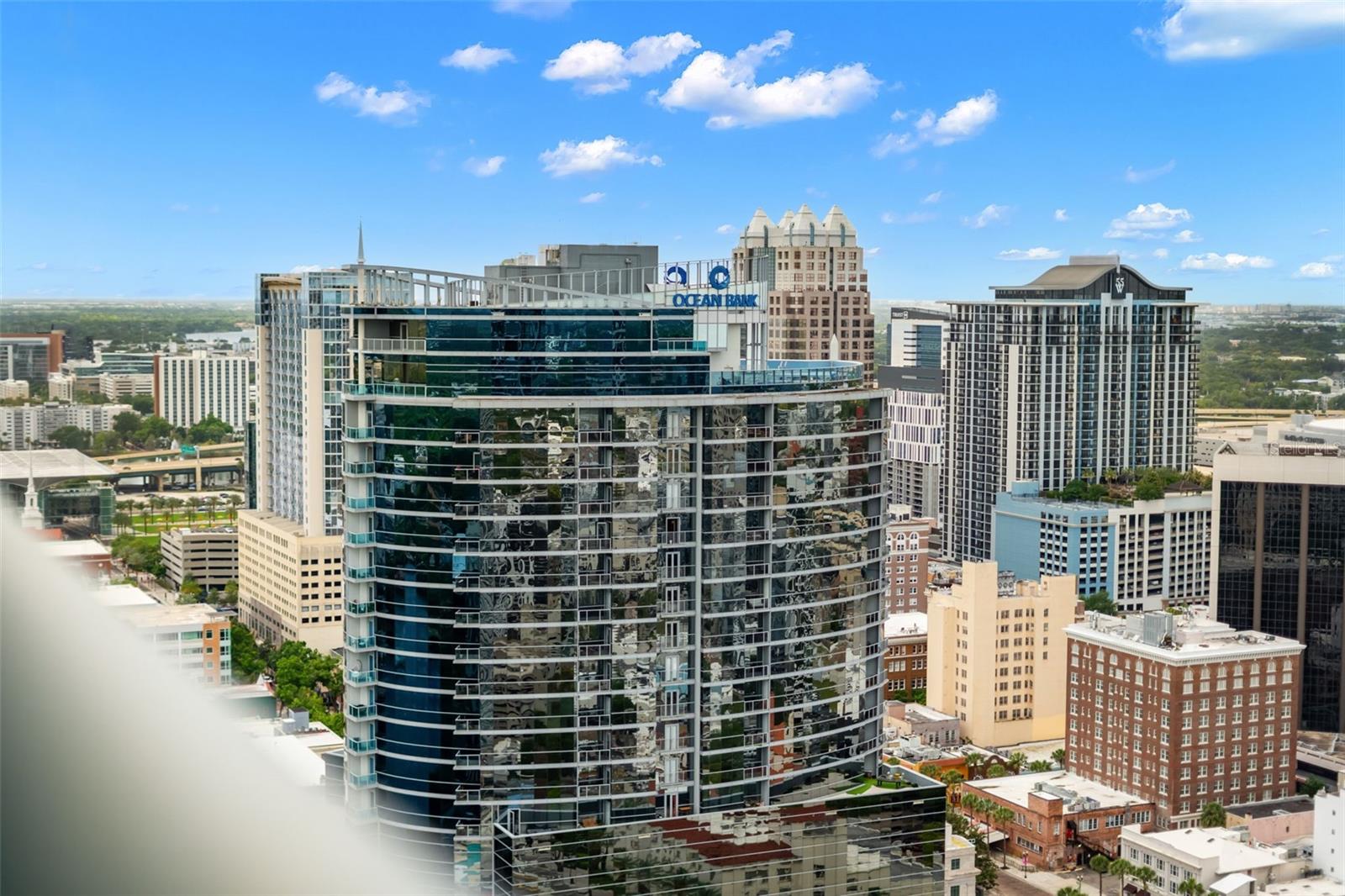 Image 38 of 66 For 150 Robinson Street 3208