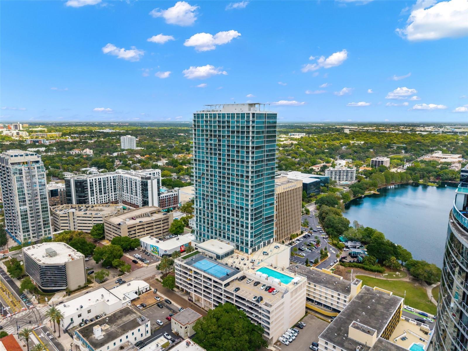 Image 57 of 66 For 150 Robinson Street 3208