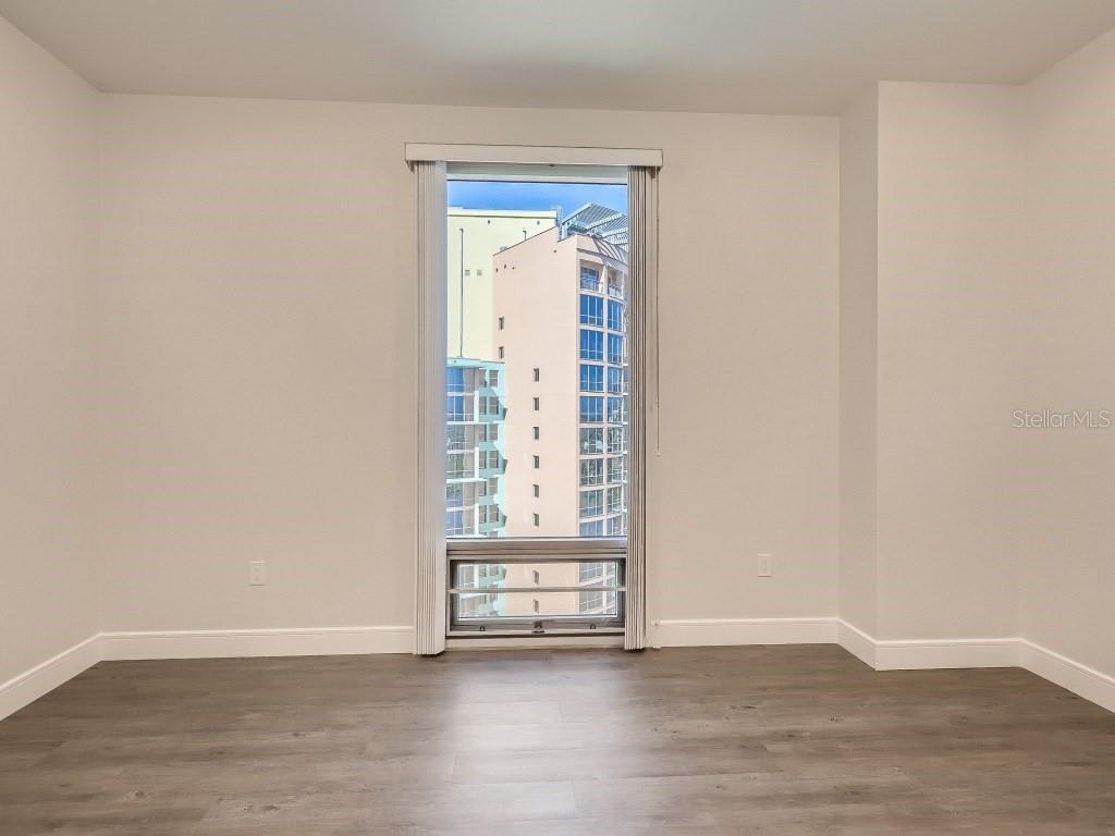 Image 22 of 40 For 415 Pine Street Ph