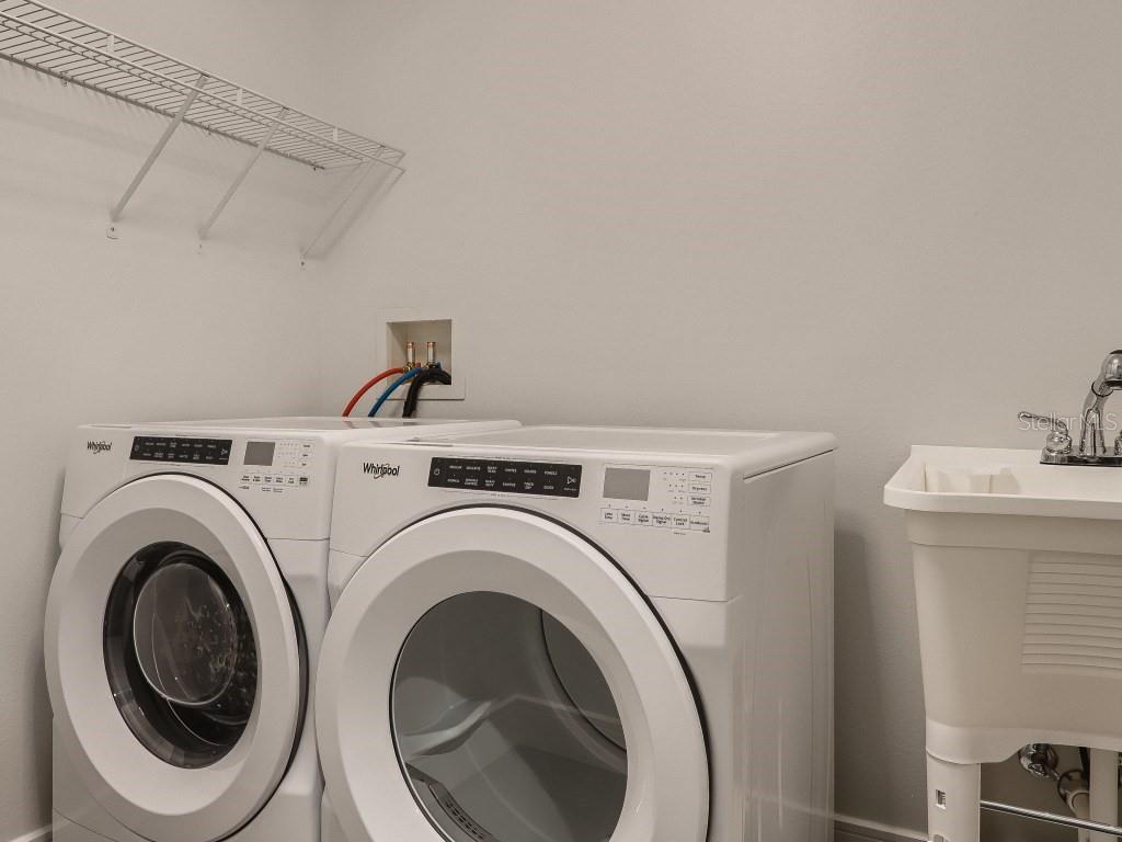 Image 30 of 40 For 415 Pine Street Ph