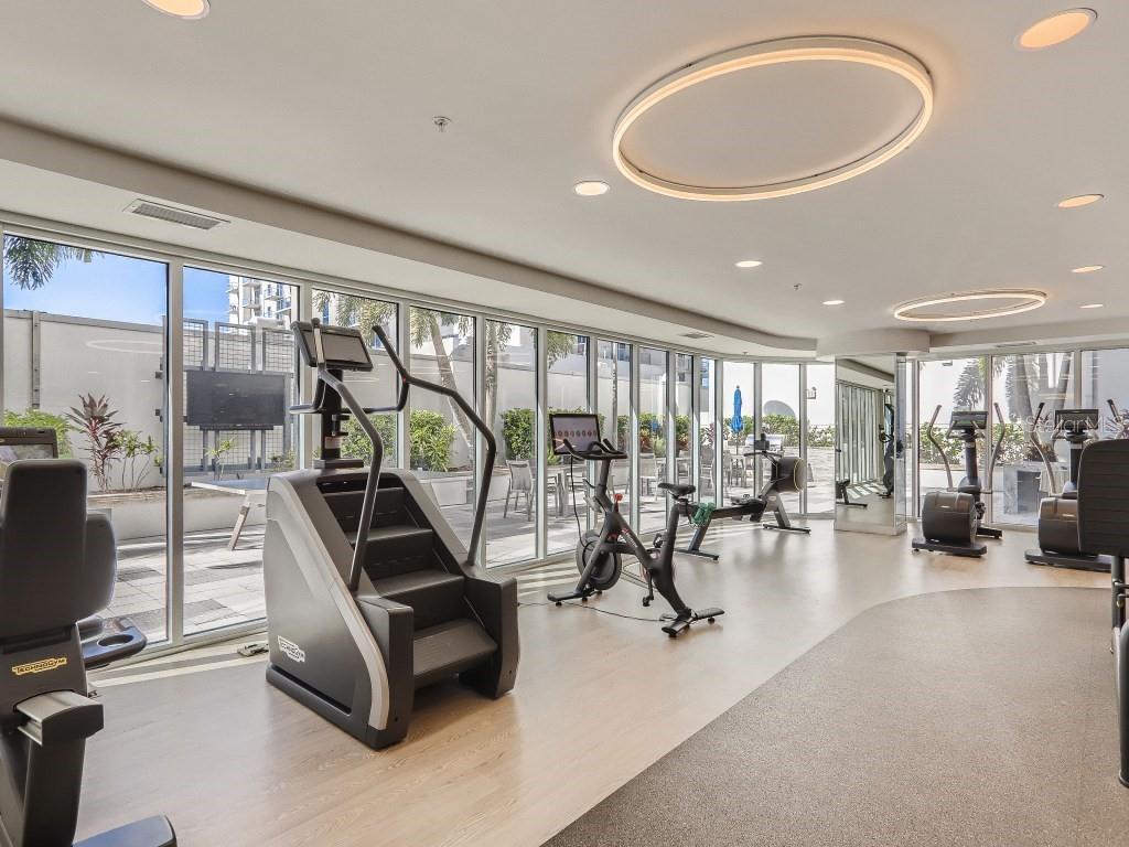 Image 32 of 40 For 415 Pine Street Ph