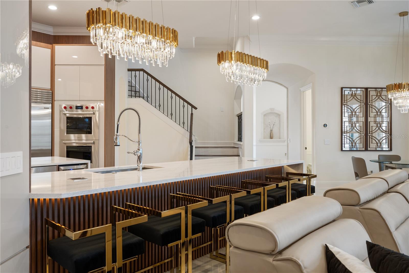 Image 21 of 71 For 6133 Hampshire Court