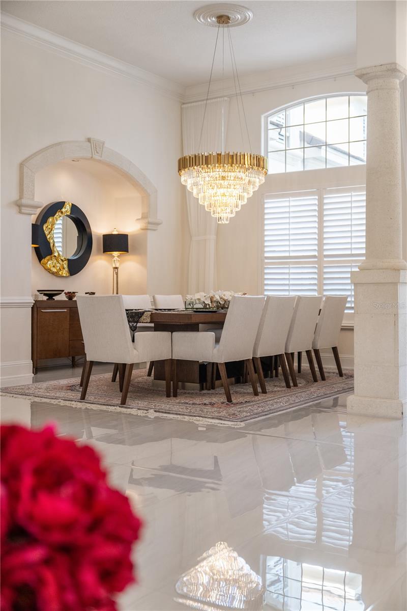 Image 5 of 71 For 6133 Hampshire Court