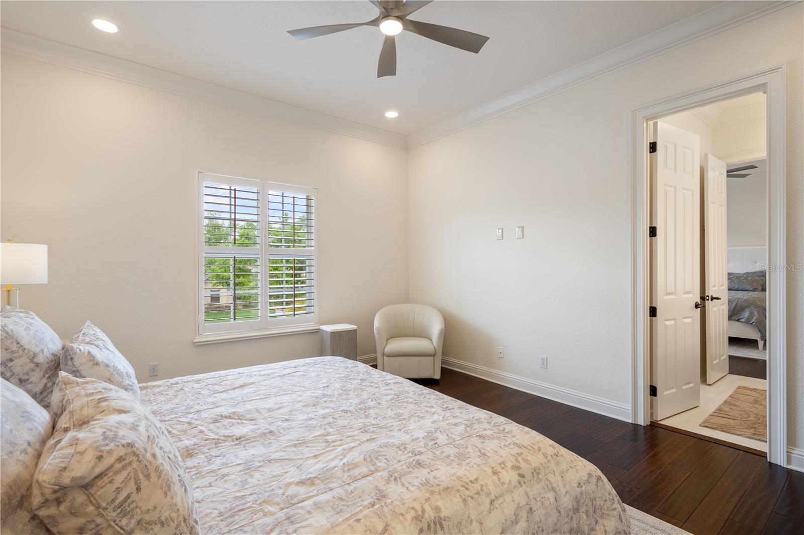 Image 53 of 71 For 6133 Hampshire Court