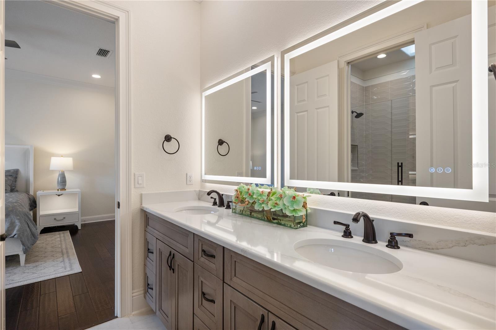 Image 54 of 71 For 6133 Hampshire Court