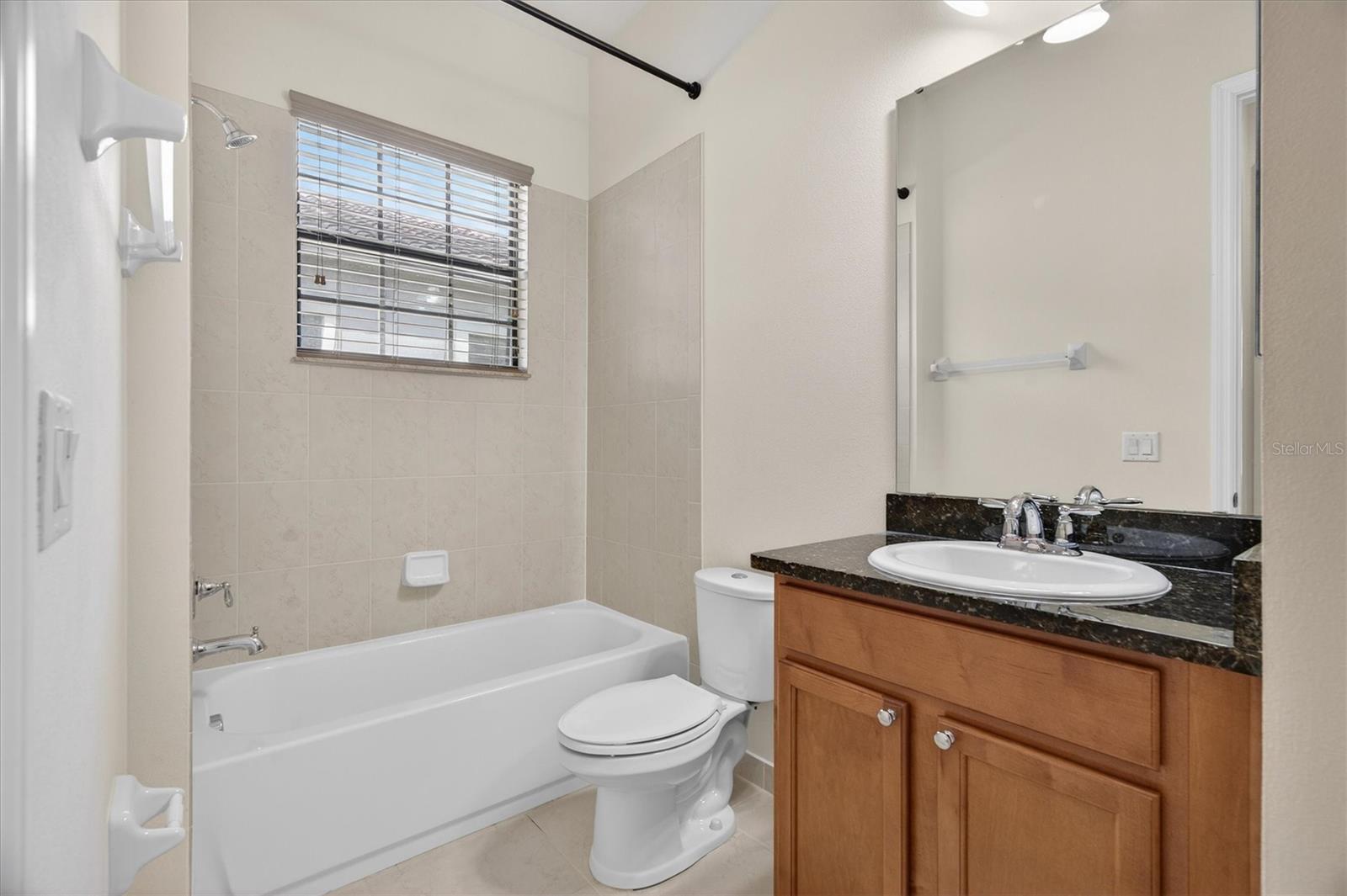 Image 10 of 39 For 10429 Stapeley Dr