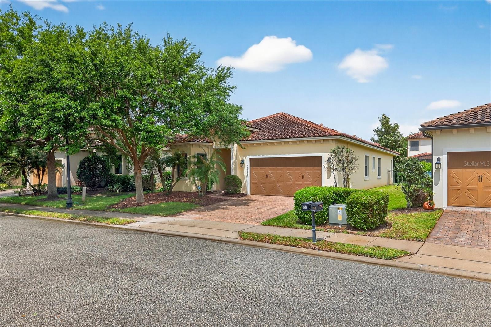 Image 5 of 39 For 10429 Stapeley Dr