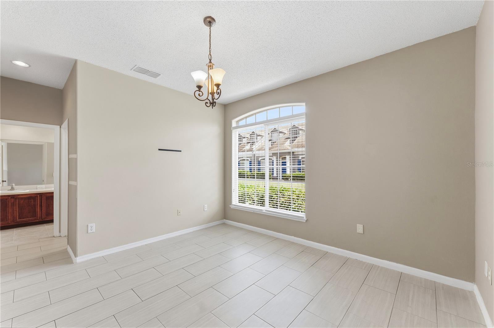 Image 21 of 29 For 2047 Island Brook Lane