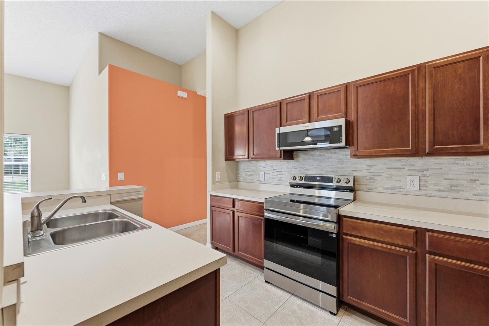 Image 9 of 29 For 2047 Island Brook Lane