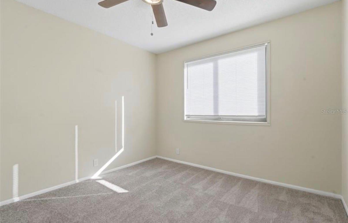 Image 15 of 24 For 30 Moree Loop 37