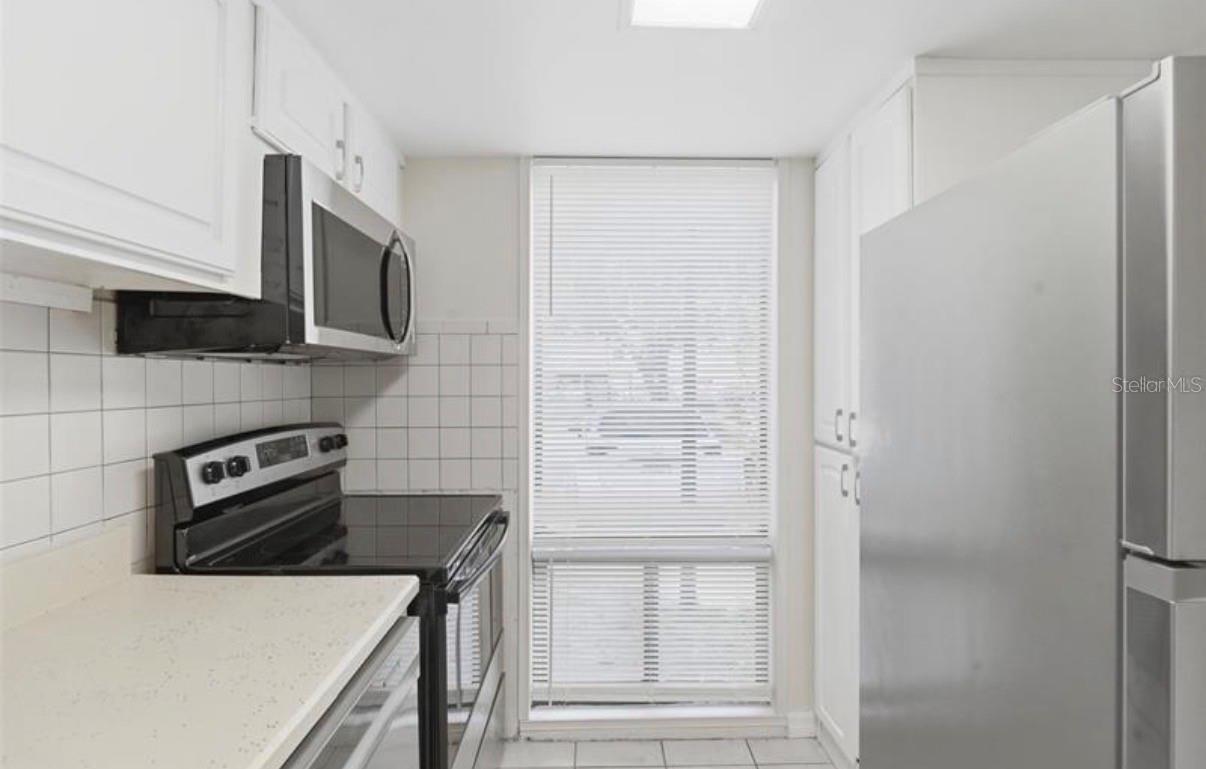 Image 2 of 24 For 30 Moree Loop 37