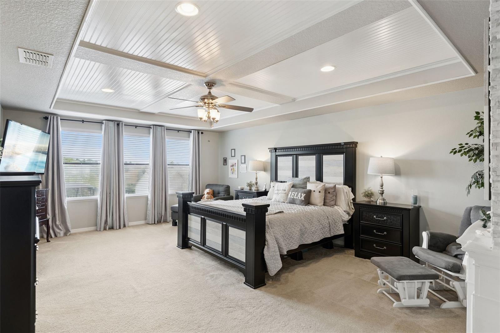 Image 19 of 57 For 4293 Bugle Street