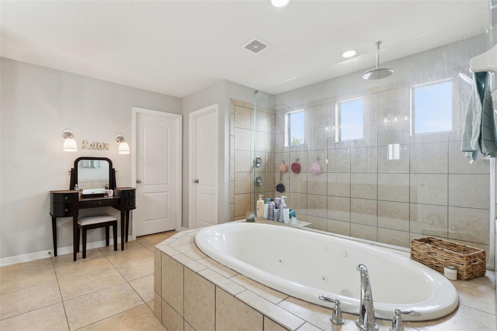 Image 21 of 57 For 4293 Bugle Street