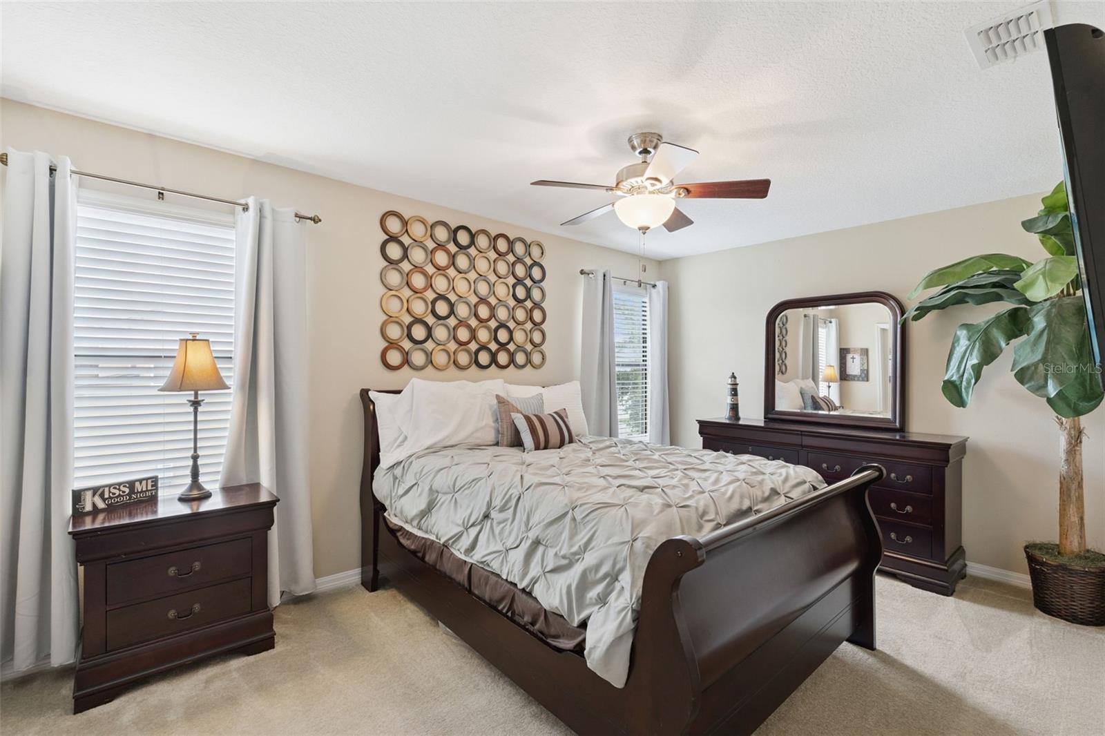 Image 23 of 57 For 4293 Bugle Street