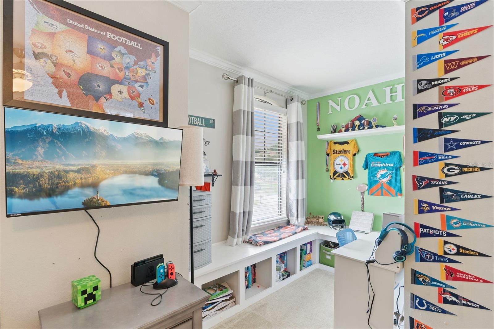 Image 25 of 57 For 4293 Bugle Street