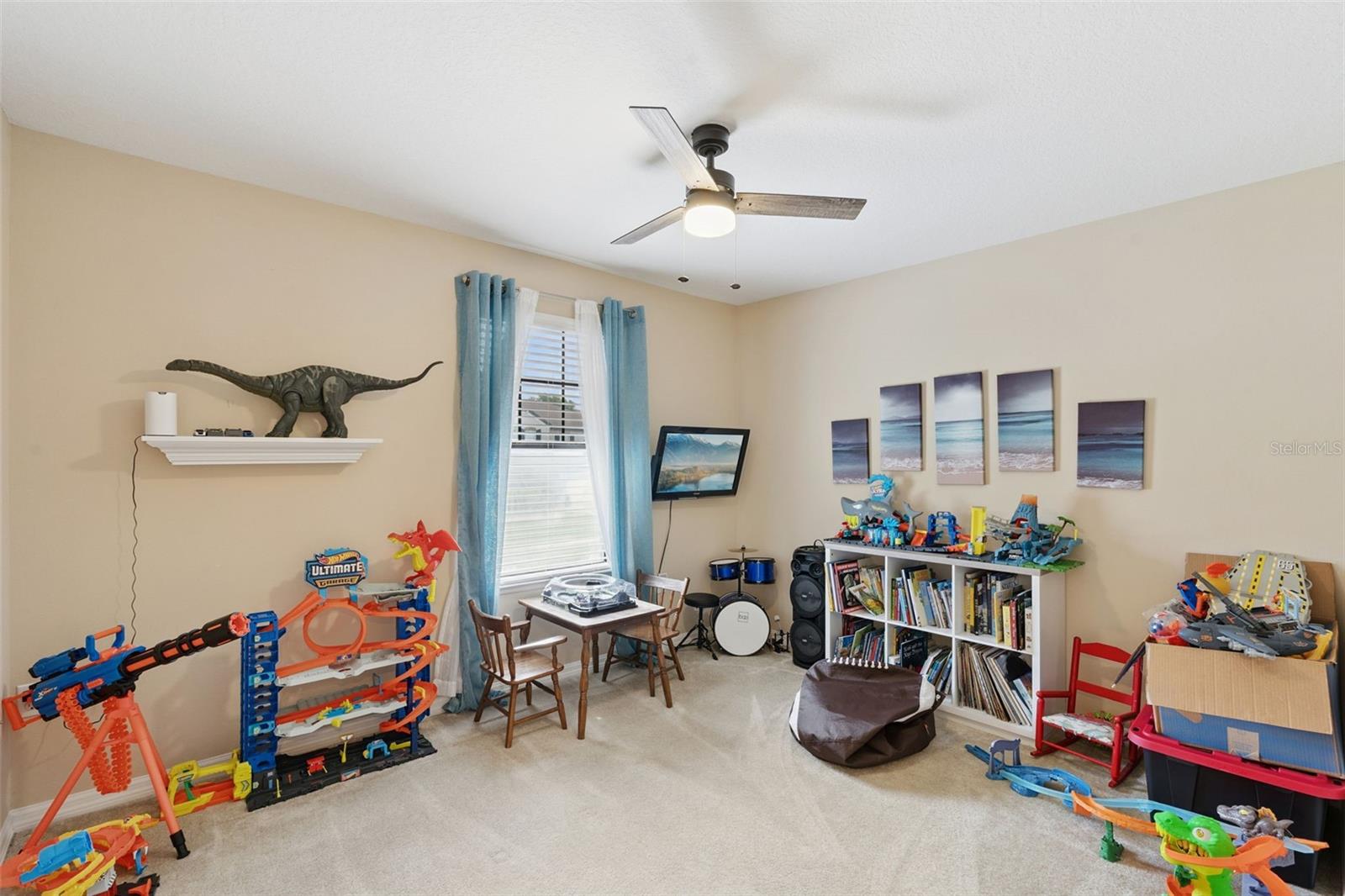 Image 26 of 57 For 4293 Bugle Street