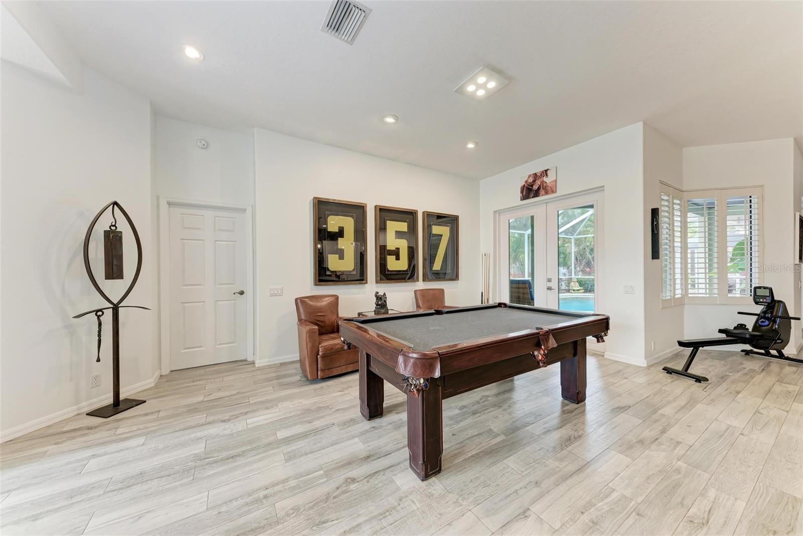 Image 15 of 50 For 7419 Roxye Lane