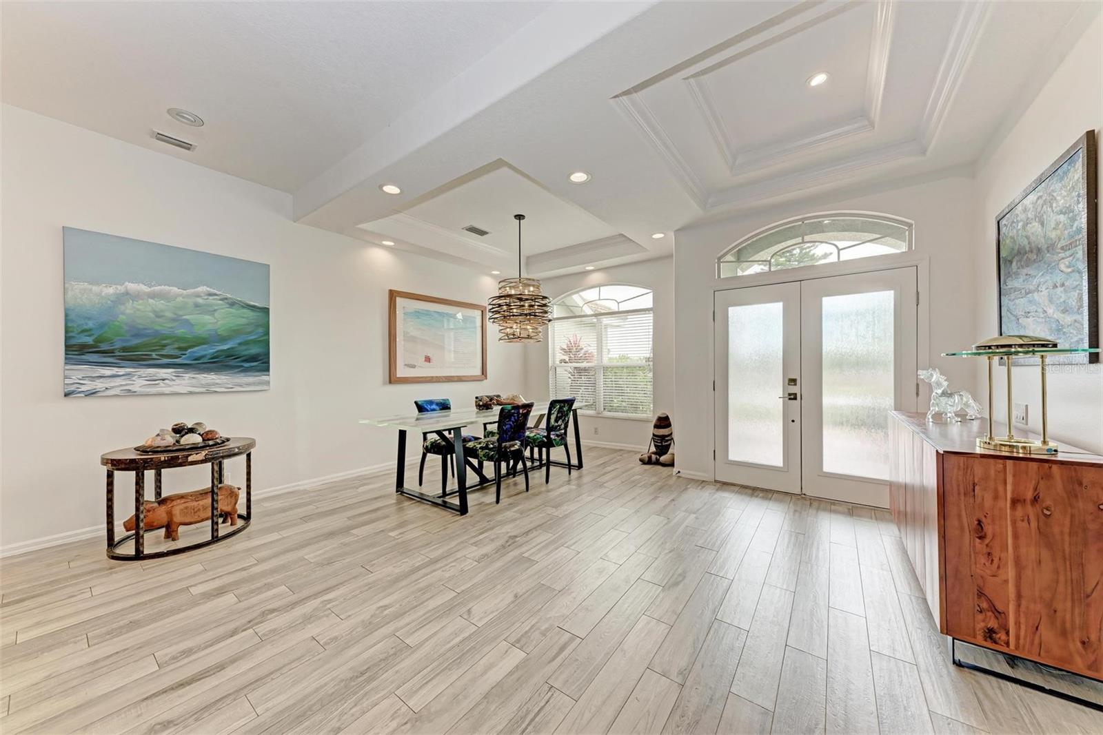 Image 4 of 50 For 7419 Roxye Lane