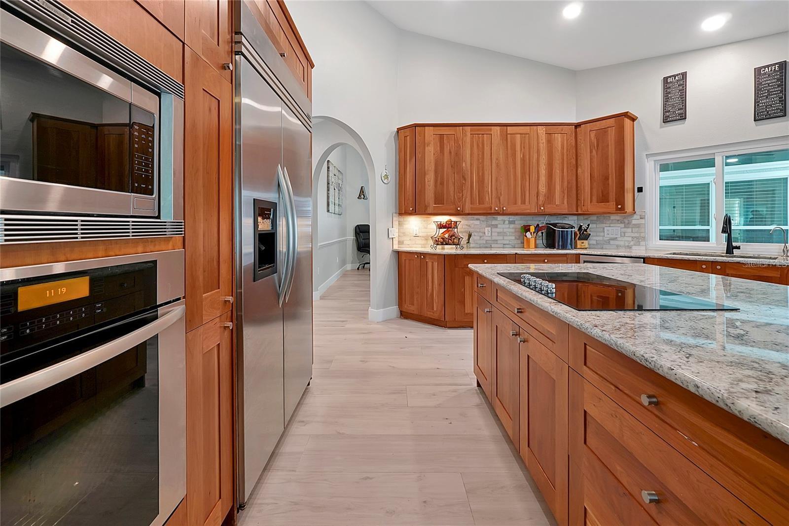 Image 10 of 74 For 7705 Apple Tree Circle