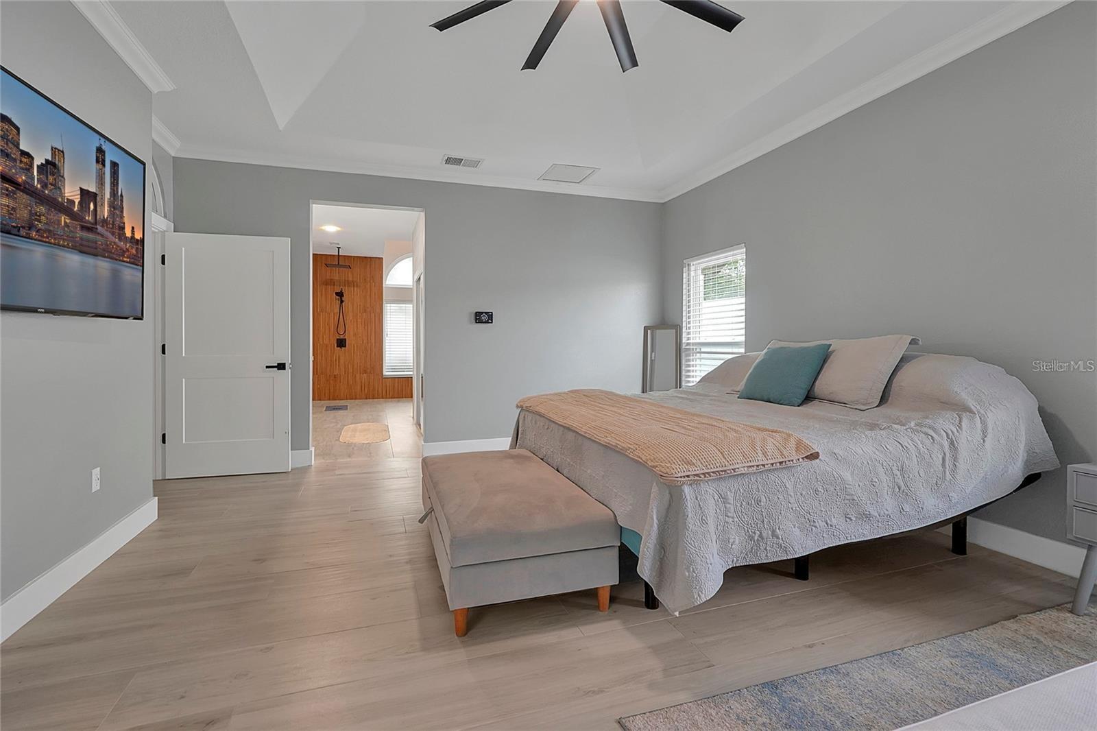 Image 23 of 74 For 7705 Apple Tree Circle