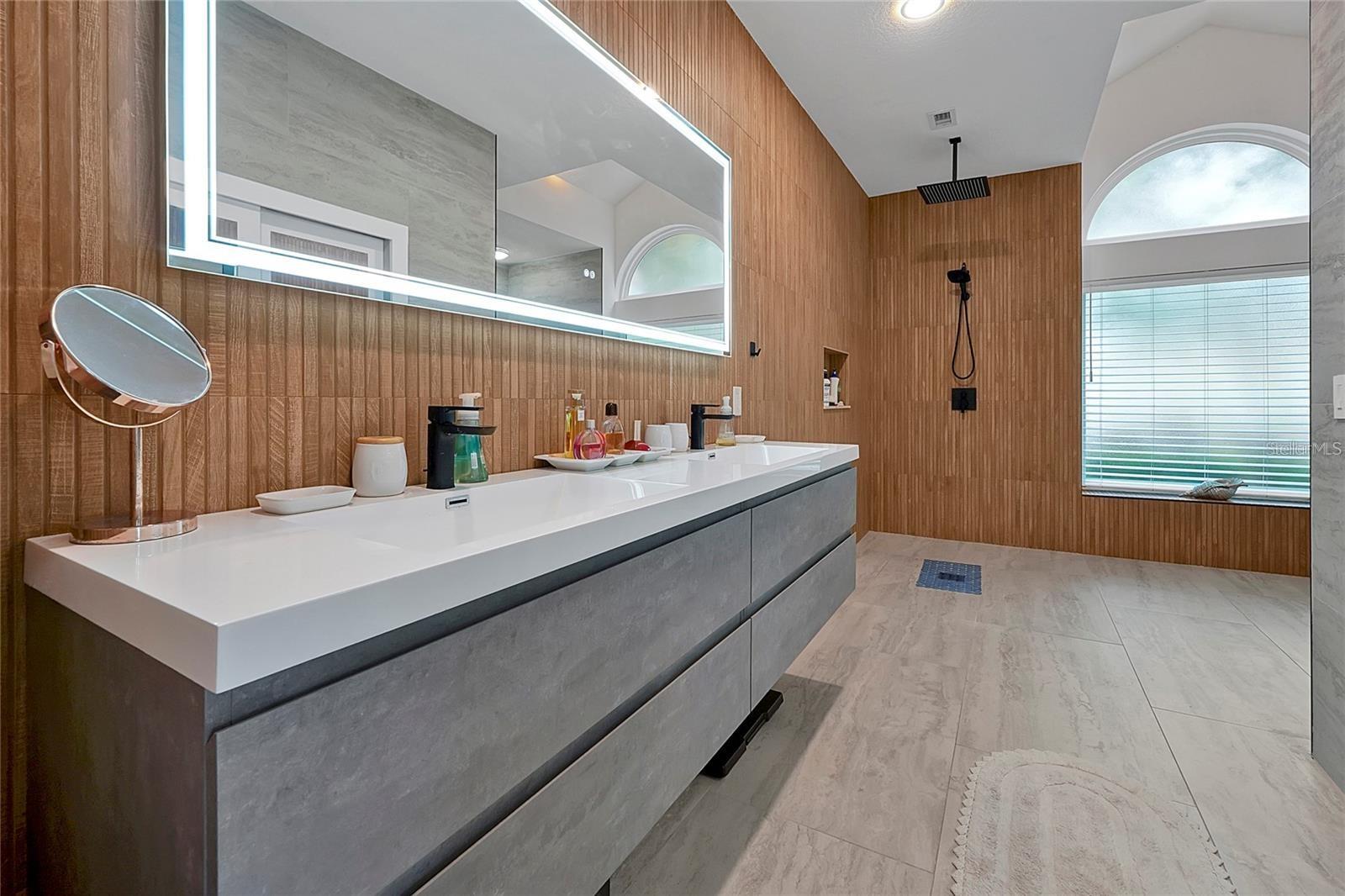 Image 26 of 74 For 7705 Apple Tree Circle