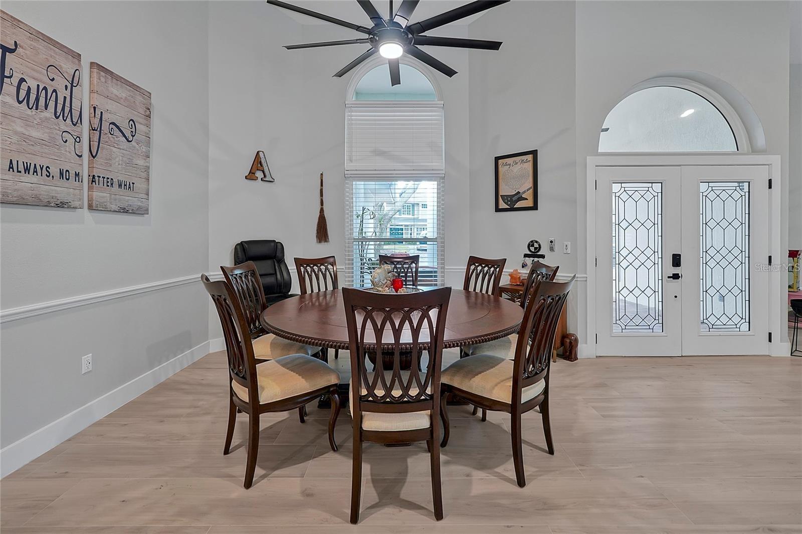 Image 30 of 74 For 7705 Apple Tree Circle