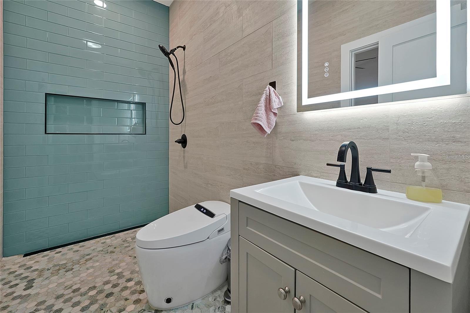 Image 36 of 74 For 7705 Apple Tree Circle