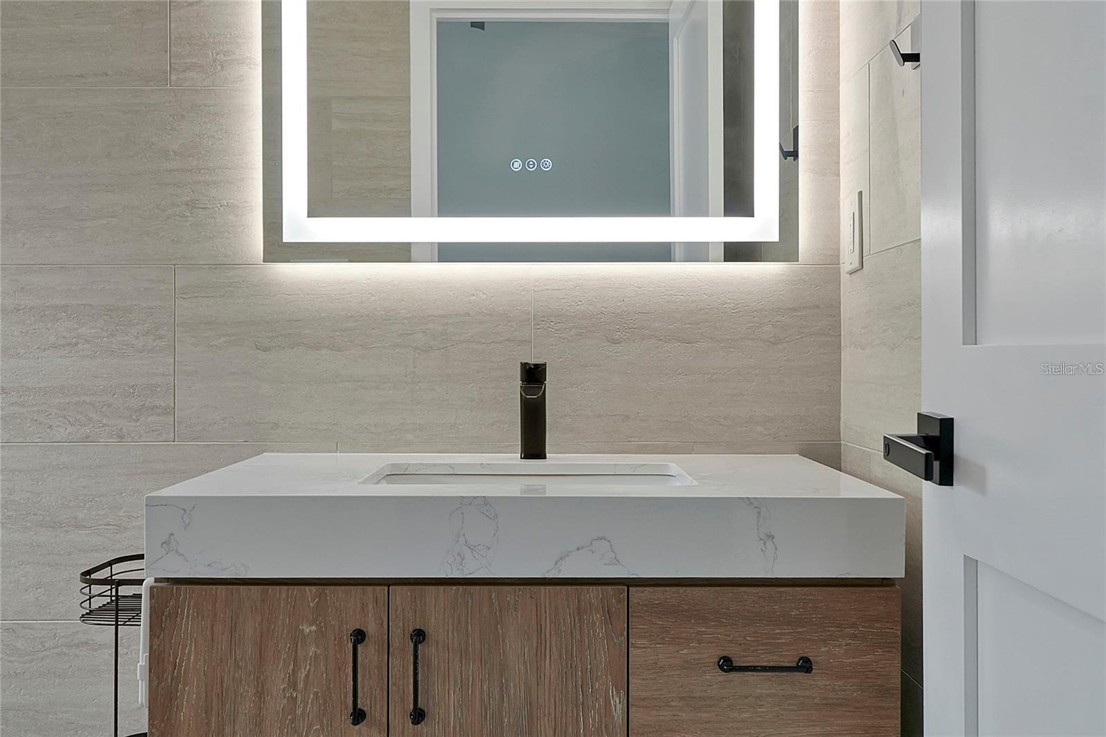 Image 41 of 74 For 7705 Apple Tree Circle