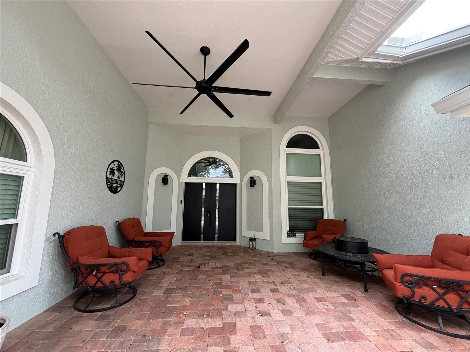 Image 5 of 74 For 7705 Apple Tree Circle