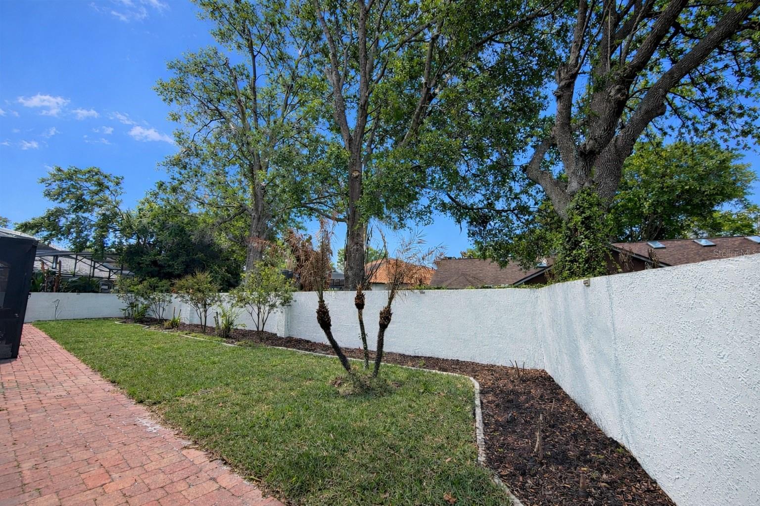 Image 53 of 74 For 7705 Apple Tree Circle