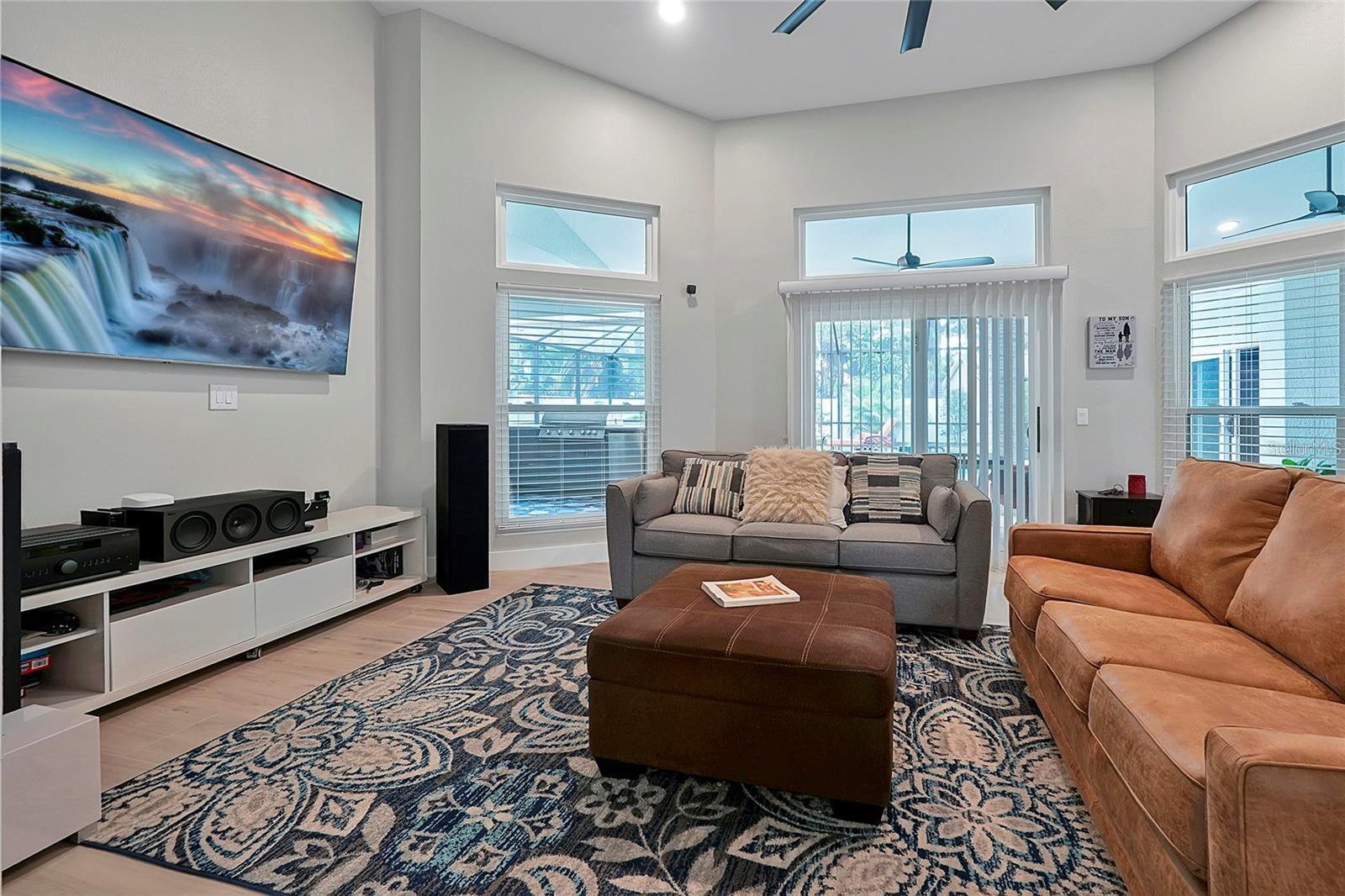 Image 6 of 74 For 7705 Apple Tree Circle