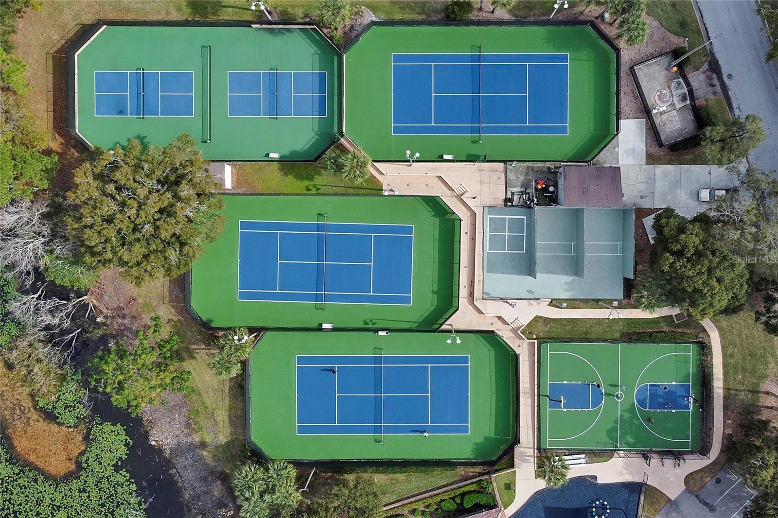 Image 61 of 74 For 7705 Apple Tree Circle