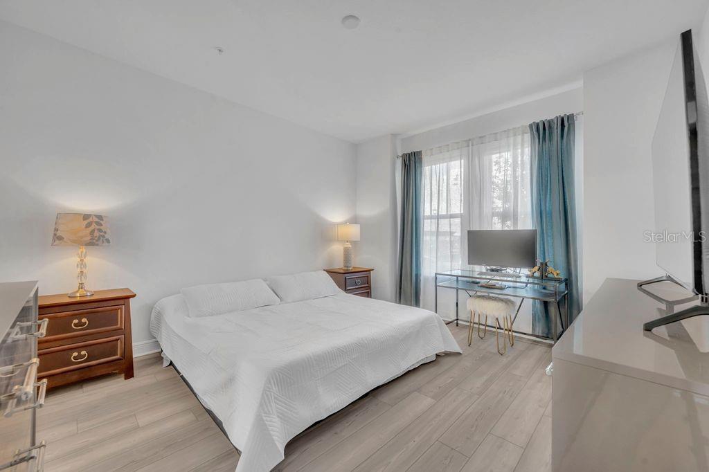 Image 11 of 33 For 14011 Centerline Drive